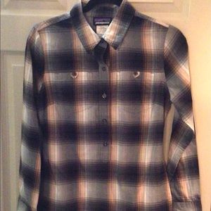 Women’s EUC plaid 1/2-button down PATAGONIA shirt dress / size 2